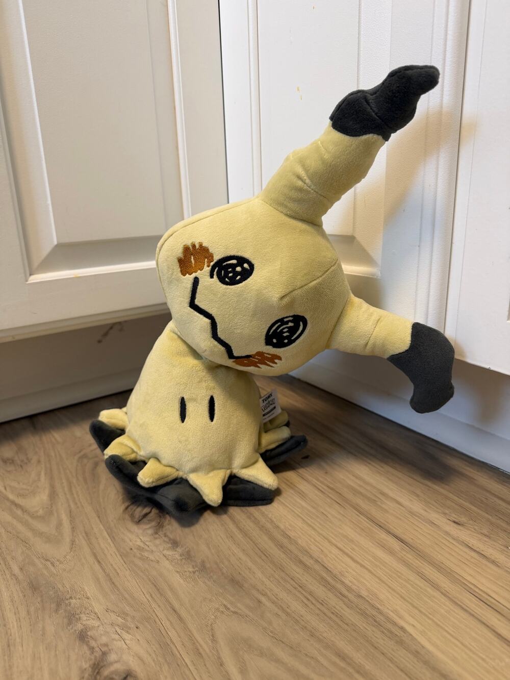 Pokemon Mimikyu Plush 15" TOMY Pokemon Nintendo Without Tags Halloween